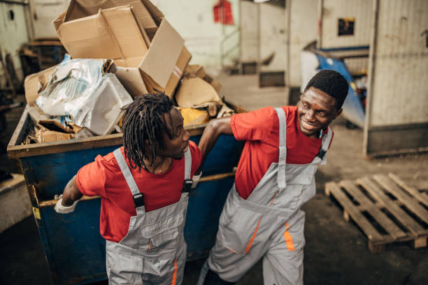 Best Commercial Cleanout Services  in East Patchogue, NY